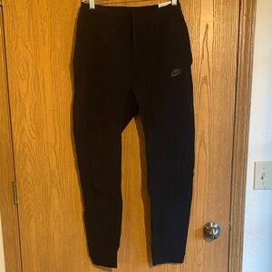 Nike Men's Black commuter pants